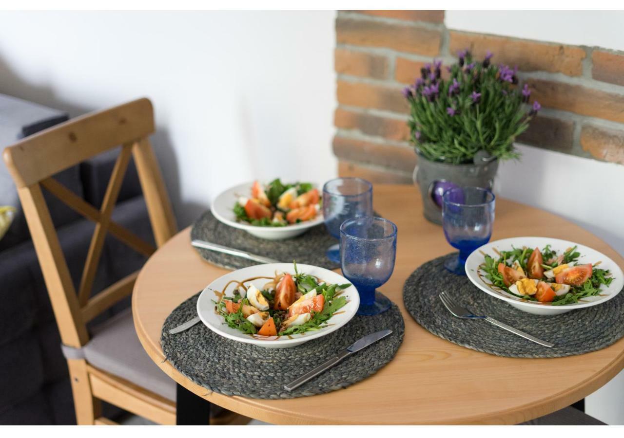 Gostynin Garden Apartment Eksteriør billede
